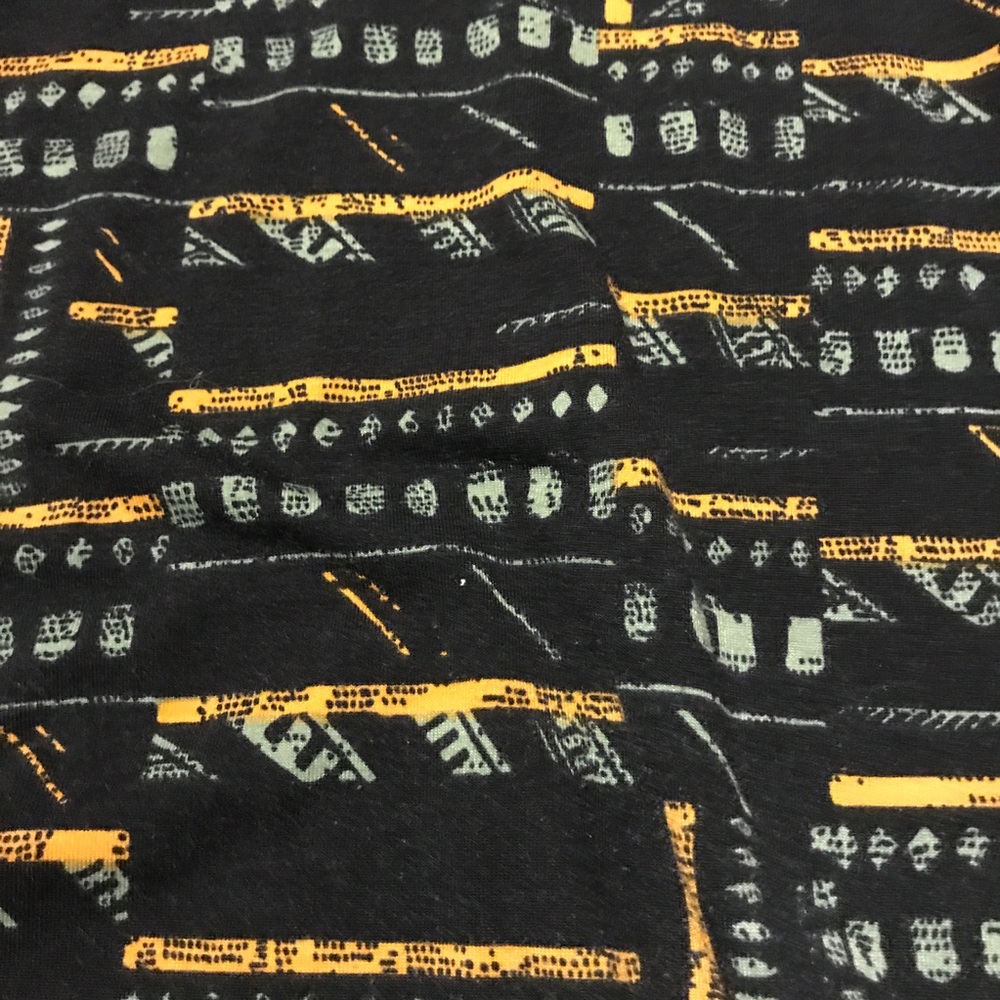 LulaRoe Randy Baseball Tee NWOT - Picture 3 of 5